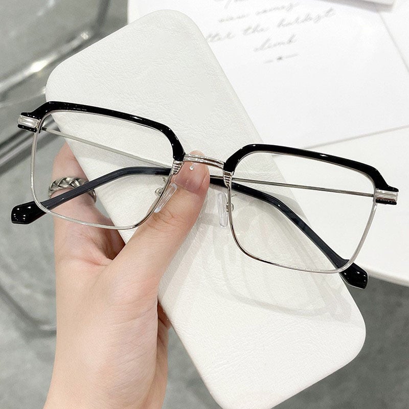 👓✨Auto-Adjusting HD Reading Glasses for Men & Women-Rush